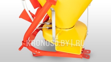 Разбрасыватель навесной, садовый (Лейка) Strumyk S-500S (500 л)